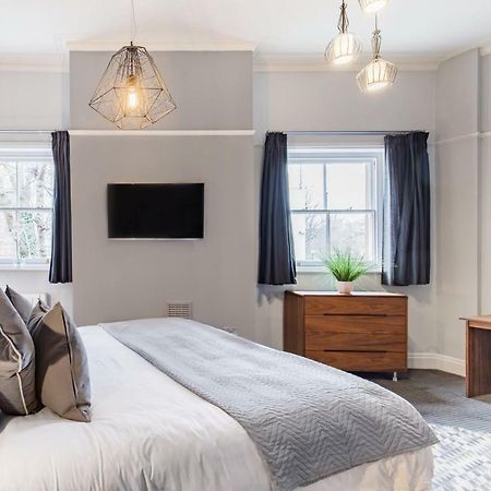 The Corson At Claremont Apartments 리즈 외부 사진