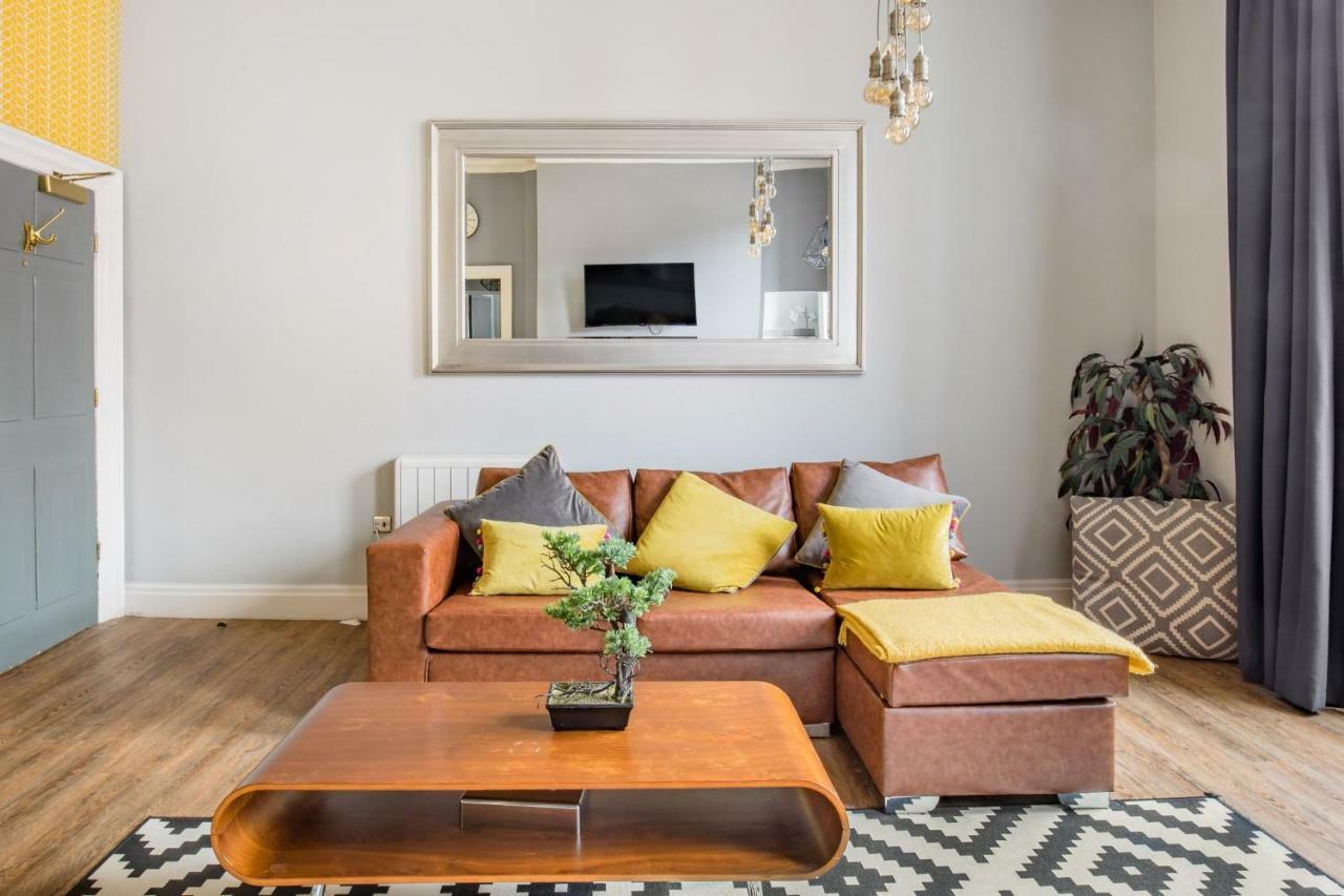 The Corson At Claremont Apartments 리즈 외부 사진
